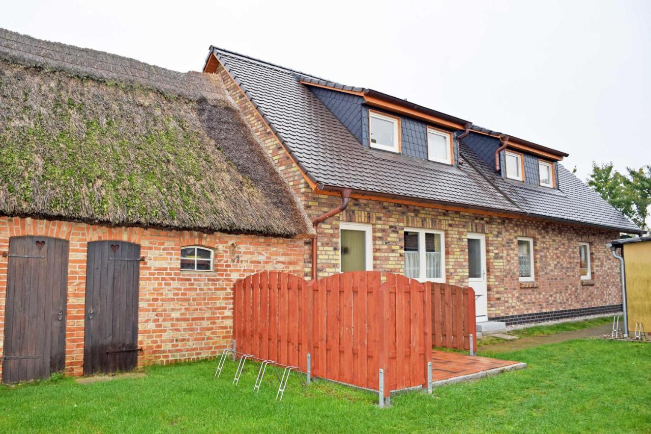 Ferienhaus Mit Terrasse Am Heideweg بابي المظهر الخارجي الصورة